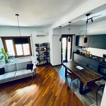 Casa Giulia Monteverde * ローマ